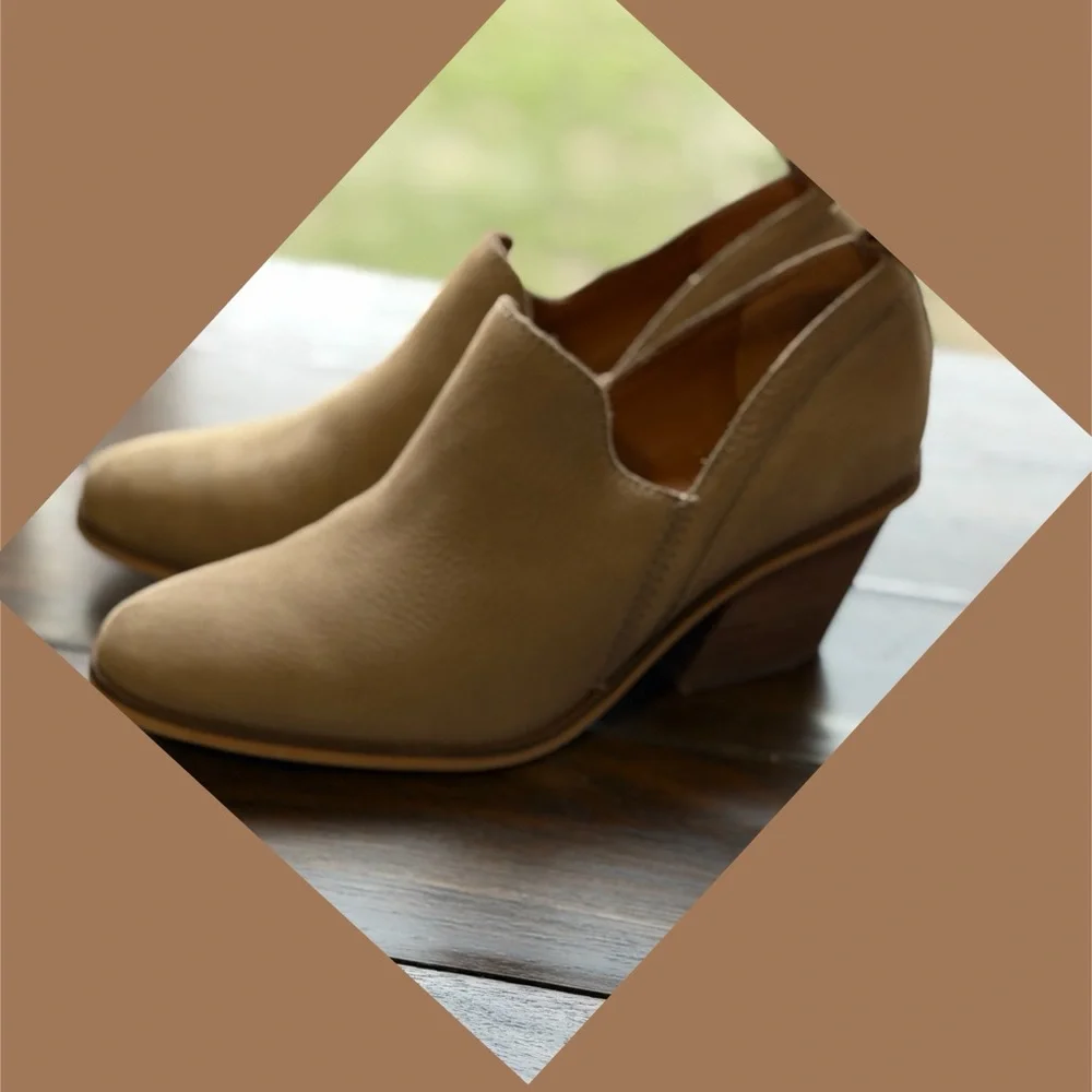 Lucky Brand Venna Leather Ankle Booties Tan Western Block Heel Size 7.5 - Picture 5 of 7